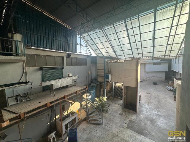 32-İZMİR BORNOVA PINARBAŞINDA SATILIK İŞYERİ VE ARAZİ